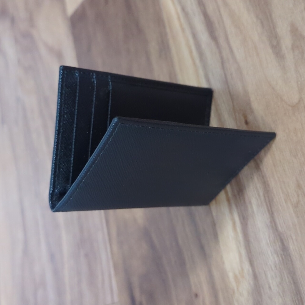 Prada Saffiano Card Case - Like New - Black - AUTHENTIC